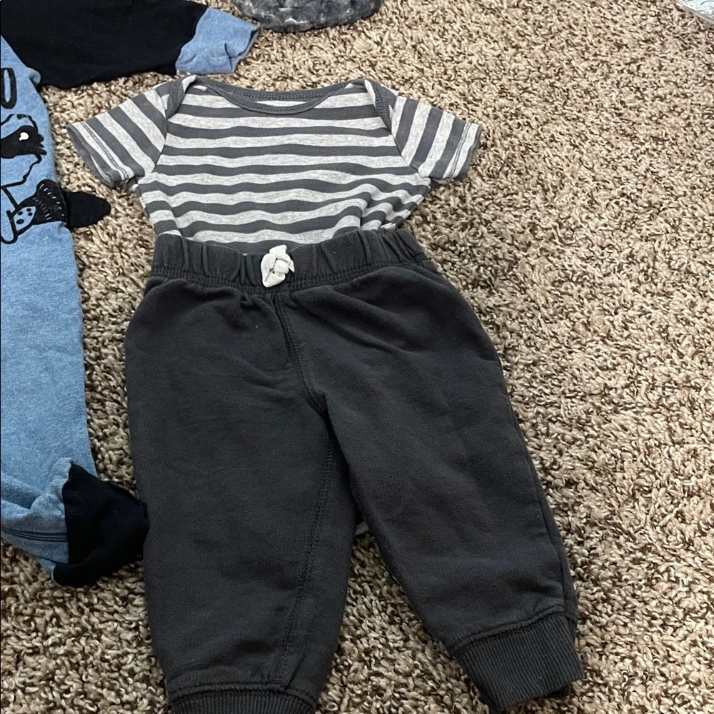 Gerber Carters outfits him